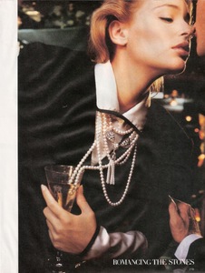 Blanch_Vogue_US_December_1986_06.thumb.jpg.53e18f58a0f8c60ebccbacf2a58d49e5.jpg