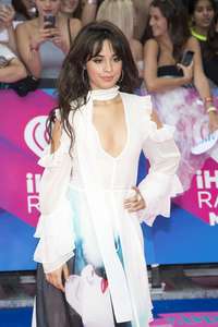 Camila-Cabello--2017-iHeartRadio-MuchMusic-Video-Awards--07.jpg
