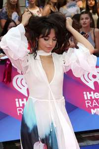 Camila-Cabello--2017-iHeartRadio-MuchMusic-Video-Awards--17.jpg