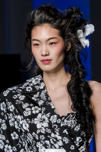 DETAILS_JPG_HAUTE_SS17_CHIHARU.jpg