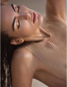 Daniela_Botero-Maxim_Mexico_March2016-11.thumb.jpg.c63da3c15ee14b06301d76260a9cbdf8.jpg