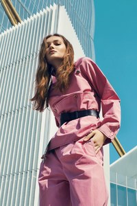ELLE-Kazakstan-June-2017-Nathalie-Nyren-by-Daniela-Rettore-1-2.thumb.jpg.70262af2fa8131963b8102a26985f97a.jpg