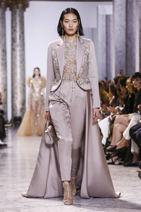 Elie-Saab-Couture-SS17-Paris-4409-1485353191-bigthumb.jpg