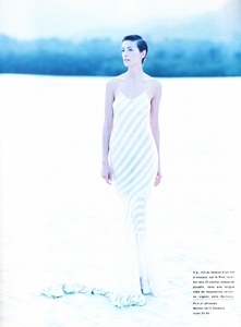 Glamour_France_May_1993_19.thumb.jpg.ba173a0a3a5c422b2afac4018f22a89d.jpg