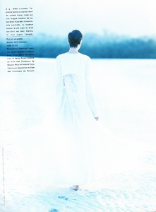 Glamour_France_May_1993_27.thumb.jpg.97ba81b574863cb098e4db1f78863bc7.jpg