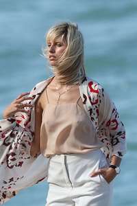 Karolina-Kurkova-on-a-Hamptons-Magazine-photoshoot--04.jpg