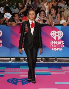 Kat-Graham--2017-iHeartRadio-MuchMusic-Video-Awards--08.jpg