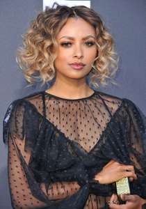 Kat-Graham--All-Eyez-On-Me-Premiere--04.thumb.jpg.90f4da6a2c671ef31646b82760b0ac1b.jpg