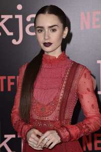 Lily-Collins--Okja-Premiere-in-New-York--09.jpg