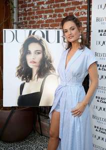 Lily-James--DuJours-Summer-Issue-Cover-Party--01.jpg