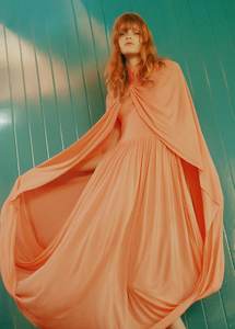 Marie-Claire-Australia-July-2017-Aia-Busk-by-Georges-Antoni-8.thumb.jpg.75caf96f0591971a77b0d763818debdf.jpg