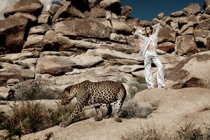 Nacre-Voyage-Spring-Summer-2017-Flavia-Lucini-by-Richard-Bernardin-9.jpg
