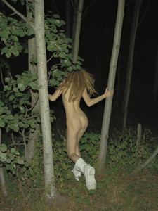 Nastya-Sheglova-King-Kong-10_800.thumb.jpg.04778fd0252b6db050c582056e15b82a.jpg