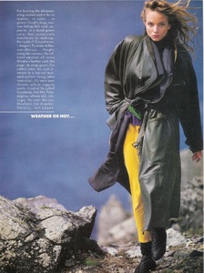 Rachel_Kohli_Vogue_US_October_1987_06.thumb.jpg.dcd9d528932d658e29eec7c7e2d35fd3.jpg