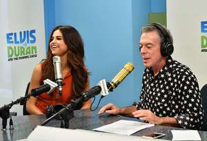 Selena-Gomez--Visits-the-Elvis-Duran-Z100-Morning-Show--03.thumb.jpg.aefcadc7741fdd2844227eabf1c2823c.jpg