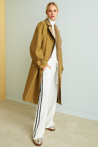 Tibi-Trench-Coat.thumb.jpg.e8a619c63fef0966ad3a857ee21a5991.jpg