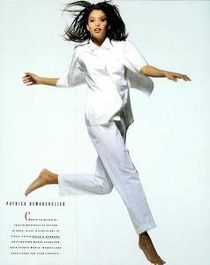 Vogue_Italia_February_1989_11.thumb.jpg.5b34532aff739600c4b5cf1a87ea8c01.jpg