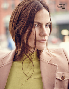 Yodona-625-Missy-Rayder-por-Joshua-Jordan-Fashion-April-22-2017-4.thumb.jpg.8c2856b8f79af82636939865b648a528.jpg