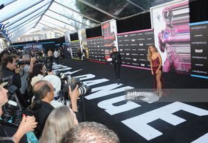 actress-kara-del-toro-arrives-for-the-premiere-of-lionsgates-power-picture-id656730796.jpg