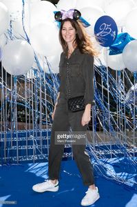 actress-mareva-galanter-attends-the-disneyland-paris-25th-anniversary-picture-id657701466.jpg