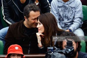 arthur-and-his-wife-mareva-galanter-attend-the-french-tennis-open-day-picture-id538284492.jpg