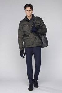 banana-republic-holiday15-17.thumb.jpg.80f01741a4876501954bec876c23d5bd.jpg