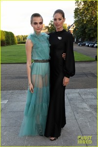 cara-delevingne-doutzen-kroes-save-the-elephants-21.JPG