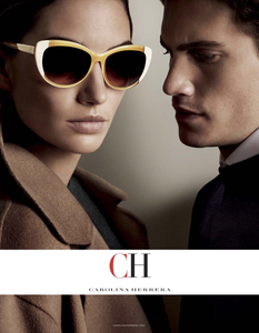 carolina-herrera-fall-winter-2015-eyewear-campaign-002.thumb.jpg.8fa122202c6d9006678d487cdf7bef7d.jpg