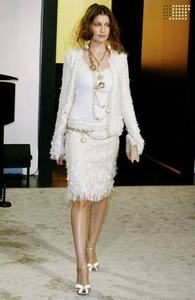 chanel-sept-a-cinq-2004-2.thumb.jpg.f8fd9ee79125c8eebf7d3094988ca5db.jpg