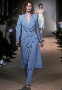 chloe-ss-1997-3.thumb.png.27d4a8a9822c91428717519bf3980225.png