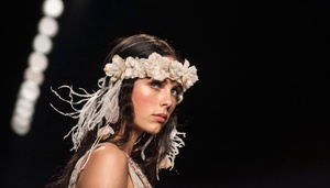 edie_anna_sui_ss14_tempo.thumb.jpg.546072c532a22f17b7edb9dc72e241e9.jpg