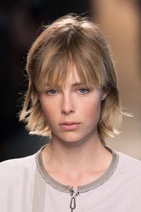 edie_bottega_veneta_ss16_fashionising_4.thumb.jpg.2f9f17ef84cae8db9065744f5c5ef506.jpg