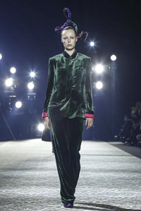 edie_haider_ackermann_aw16_nowfashion_1.thumb.jpg.2d2145d9c7fca948c6213ffc3a349951.jpg