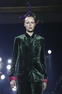 edie_haider_ackermann_aw16_nowfashion_2.thumb.jpg.400afcc99db3cd34a9aefde3a6f14731.jpg