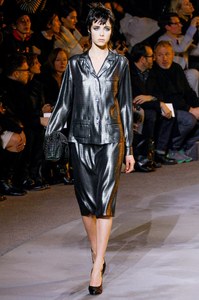 edie_marc_jacobs_aw13_vogue.thumb.jpg.d52778f730aa31df4b2a6d466250f6c3.jpg