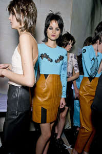 edie_marios_schwab_ss11_fashionnetwork_5932f366.thumb.jpg.100d10d3ed19096ccc1b671f11929364.jpg