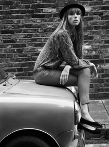 edie_pepe_jeans_ss12_alasdair-mclellan_2.thumb.jpg.eb868072e61318f1d992313820c48029.jpg