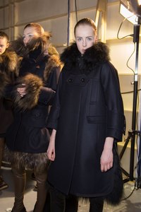 edie_sacai_aw15_fashionising_4.thumb.jpg.def8b07d440fa5177318c9fde4c75014.jpg