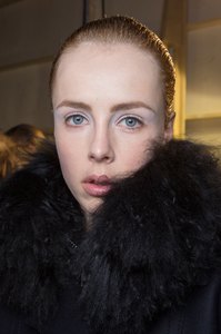 edie_sacai_aw15_fashionising_6.thumb.jpg.aa378e45adc17ff955691b08a37bbb50.jpg