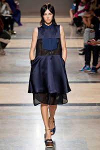 edie_sacai_ss14_nymag.thumb.jpg.0782259f640d0e6da42f446cd3382da0.jpg