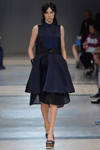 edie_sacai_ss14_vogue.thumb.jpg.75d363579374582839e041573d798a83.jpg
