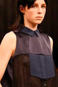 edie_sacai_ss14_vogue_2.thumb.jpg.d5b6c27d70c8bf960b0c579676eebc9d.jpg