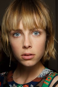 edie_sacai_ss16_fashionising_2.thumb.jpg.e4874c9baf51b1c644bc0bdb86ebd4f6.jpg