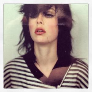 edie_self_service_ss14_suzannekoller.thumb.jpg.3a59767391e0afd933f3e82fb8fde51a.jpg