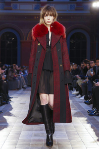 edie_sonia_rykiel_aw16_nowfashion_1.thumb.jpg.a9c1fdadb1a911ded73bcf941e9c3029.jpg