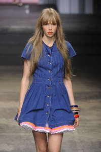 edie_twenty8twelve_ss11_fashionnetwork_5932eba0.thumb.jpg.c95ad92312fd827cbf8a8ddfc3ada540.jpg