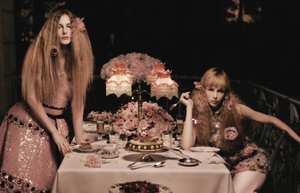 edie_vogue_germany_may15_imgbox_tfs_9.thumb.jpeg.a7628b944233c28ea85871be679bc86f.jpeg