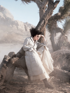 edie_vogue_mar14_imgbox_vogue_3.thumb.jpeg.c5bebb18b0d2b4f37e75ed9fcf1dfc42.jpeg