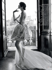 edie_vogue_sep13_imgbox_vogue_3.thumb.jpeg.36edc9d8f4e047d67c5a482810ea4c81.jpeg