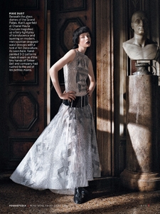 edie_vogue_sep13_imgbox_vogue_5.thumb.jpeg.59cafabcfb831aefb5f24ad085b714da.jpeg